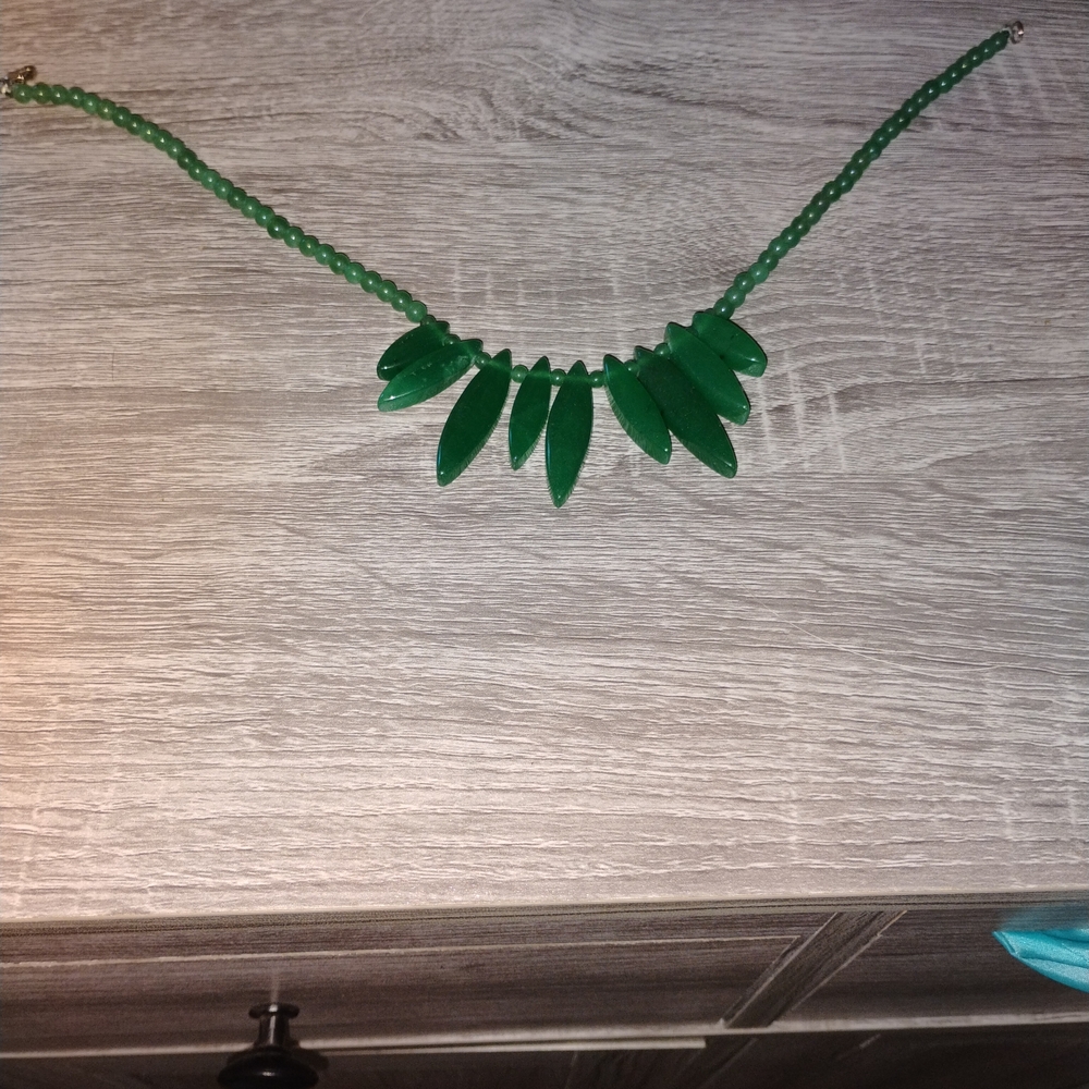Elegant Green Jade Necklace